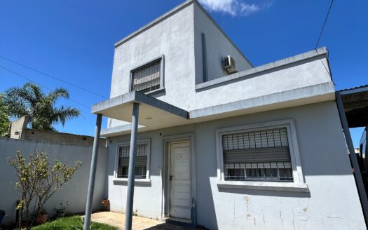 CASA EN VENTA – Rubinsky