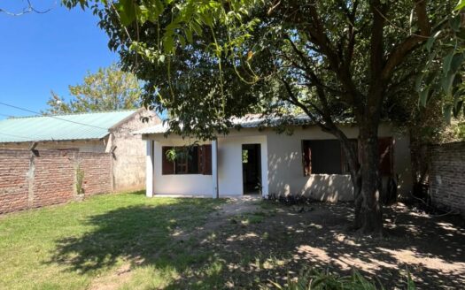 CASA EN VENTA – Calle Sarmiento
