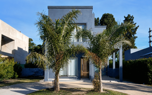 CASA EN VENTA – Barrio Privado "La Soñada"